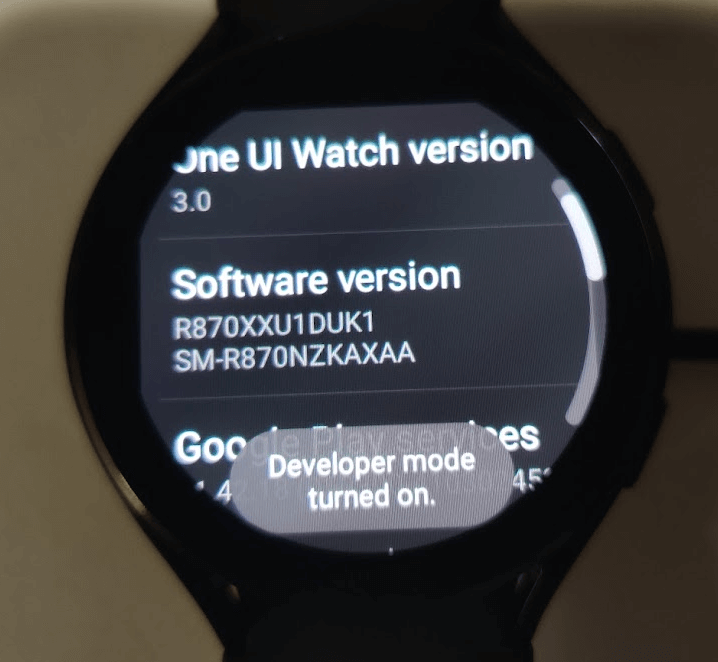 启动Wear OS开发者模式 启动Wear OS开发者模式